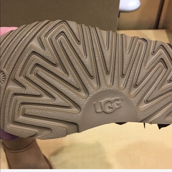 New Bailey Bows For Your Girl ‼️🥰😍 - Picture 7 of 8